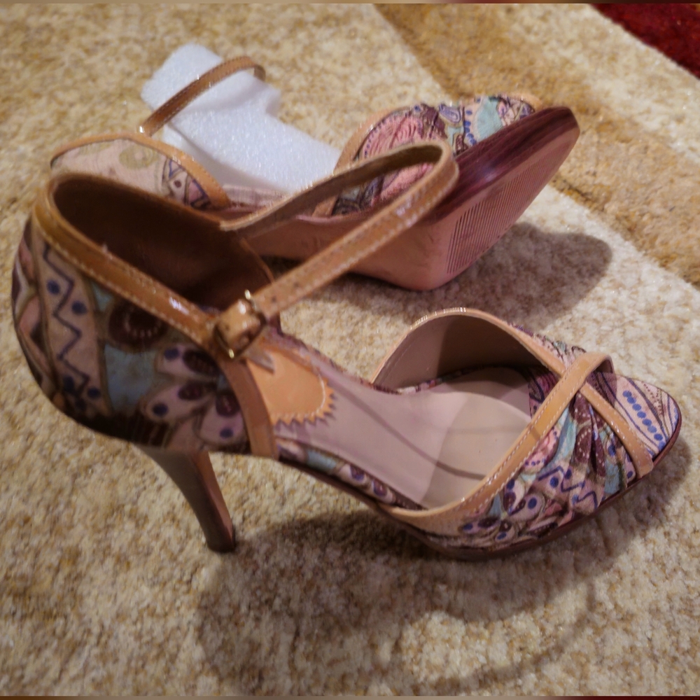 Also Heels size 38/8